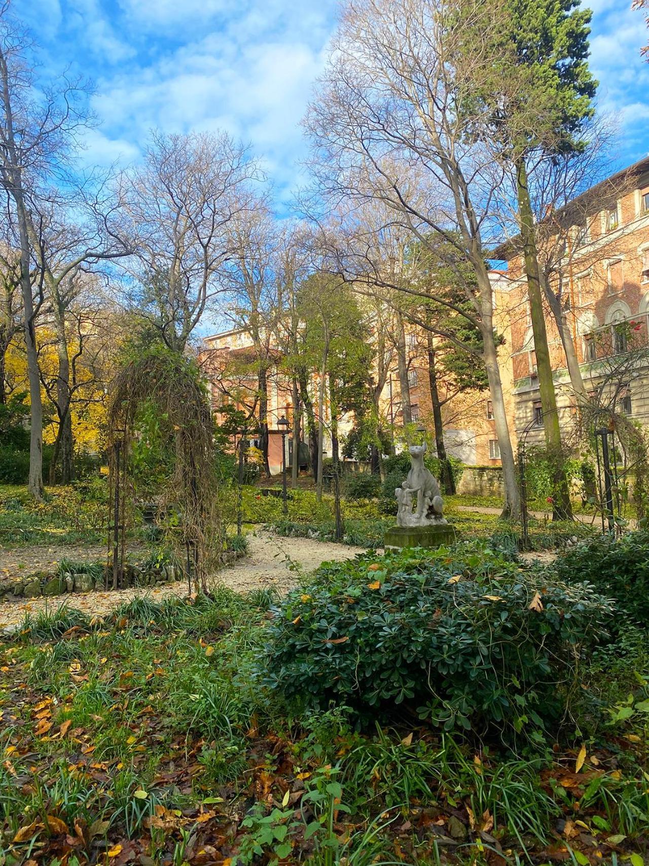Blucavana, Casa Vacanze In Centro A Trieste Esterno foto